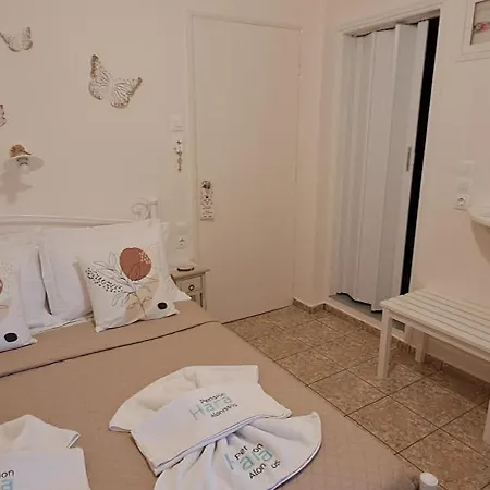 Hara Guest house Patitiri (Alonnisos)